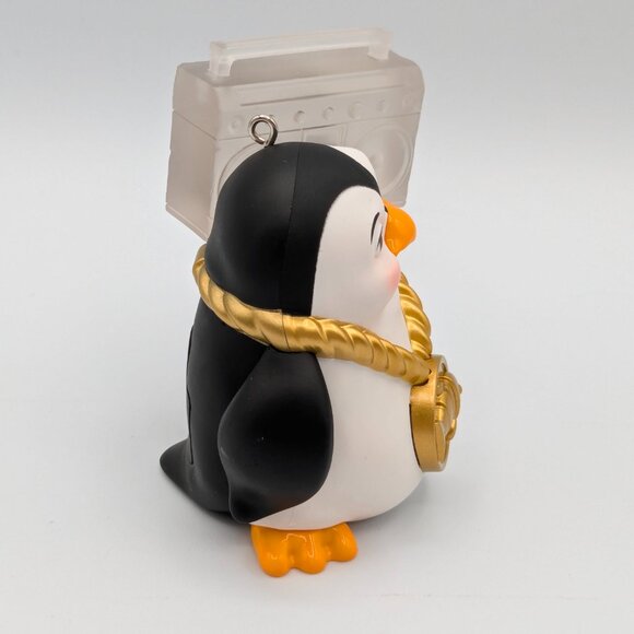 Hallmark Keepsake It's Tricky 2018 Magic Sound Penguin Christmas Ornament - Picture 5 of 10
